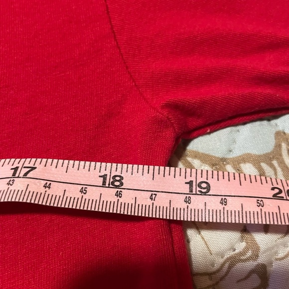 Holiday Time Men Red Graphic T-Shirt with Santa Design - Picture 9 of 12